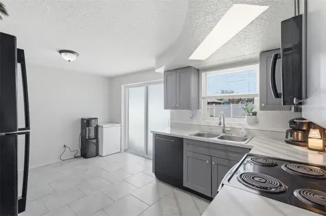 4327 Beacon Square Drive Holiday FL 34691