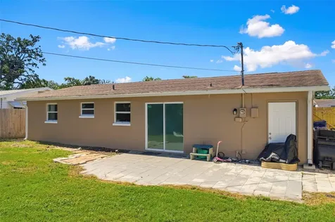 4327 Beacon Square Drive Holiday FL 34691