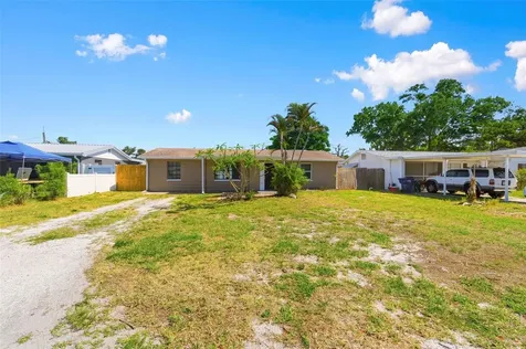4327 Beacon Square Drive Holiday FL 34691