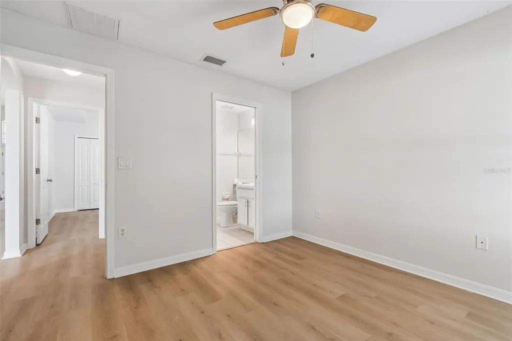 2222 Roanoke Springs Drive Ruskin FL 33570