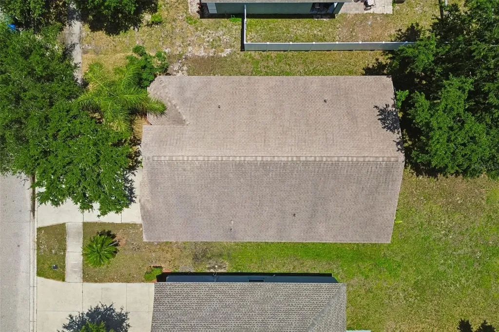 2222 Roanoke Springs Drive Ruskin FL 33570