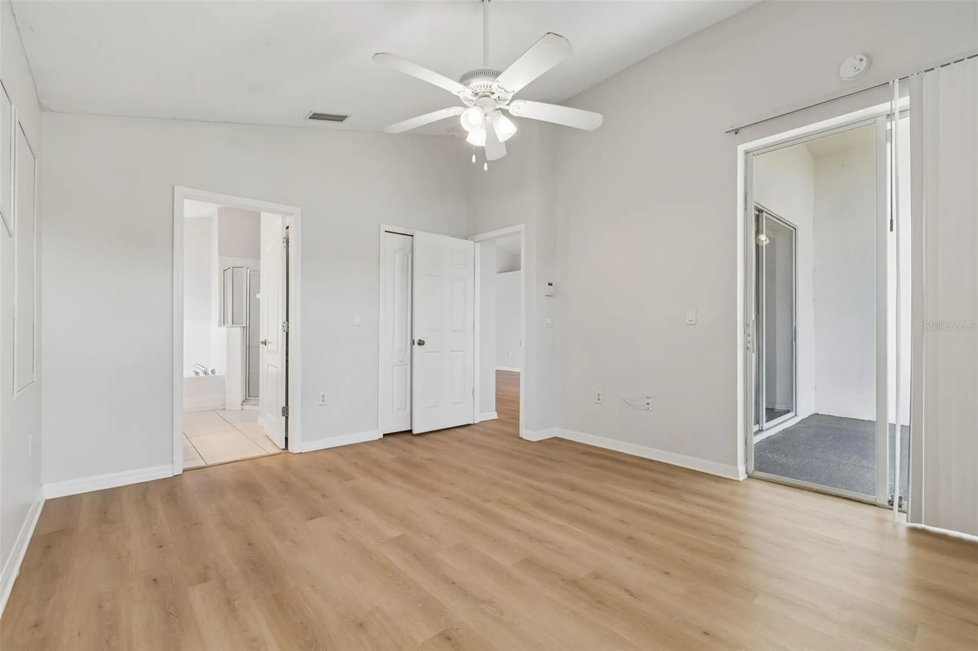 2222 Roanoke Springs Drive Ruskin FL 33570