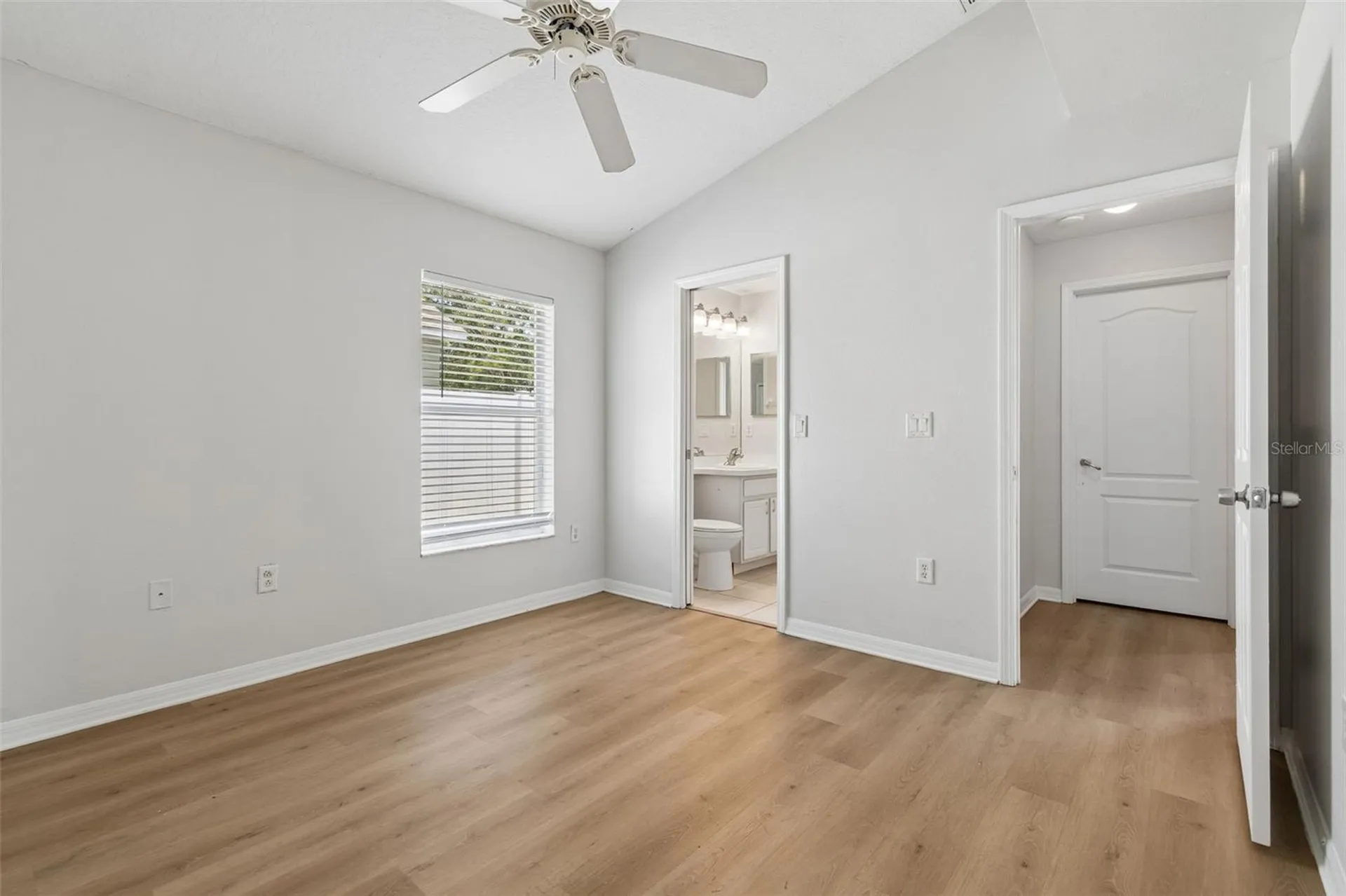 2222 Roanoke Springs Drive Ruskin FL 33570