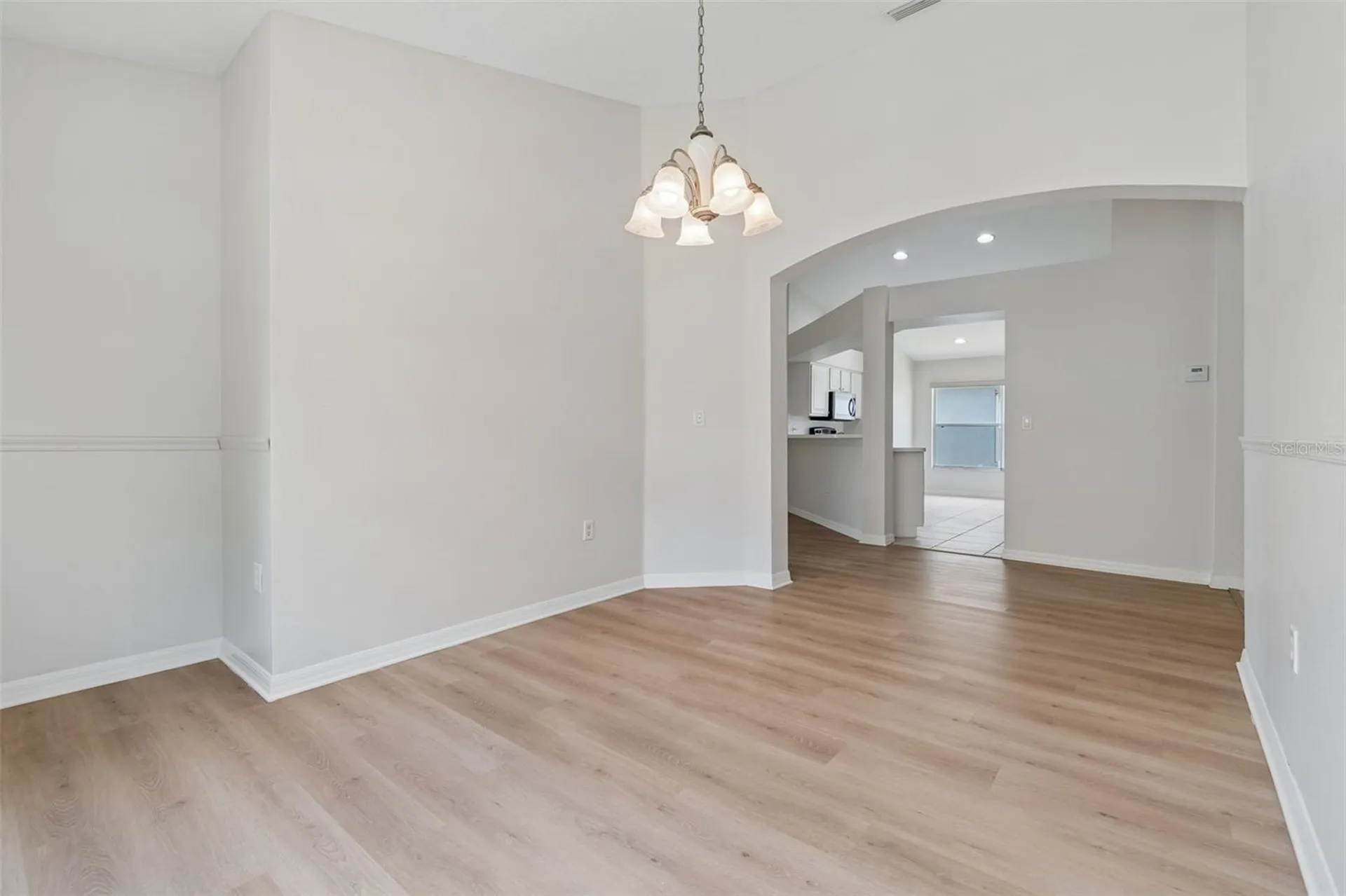 2222 Roanoke Springs Drive Ruskin FL 33570