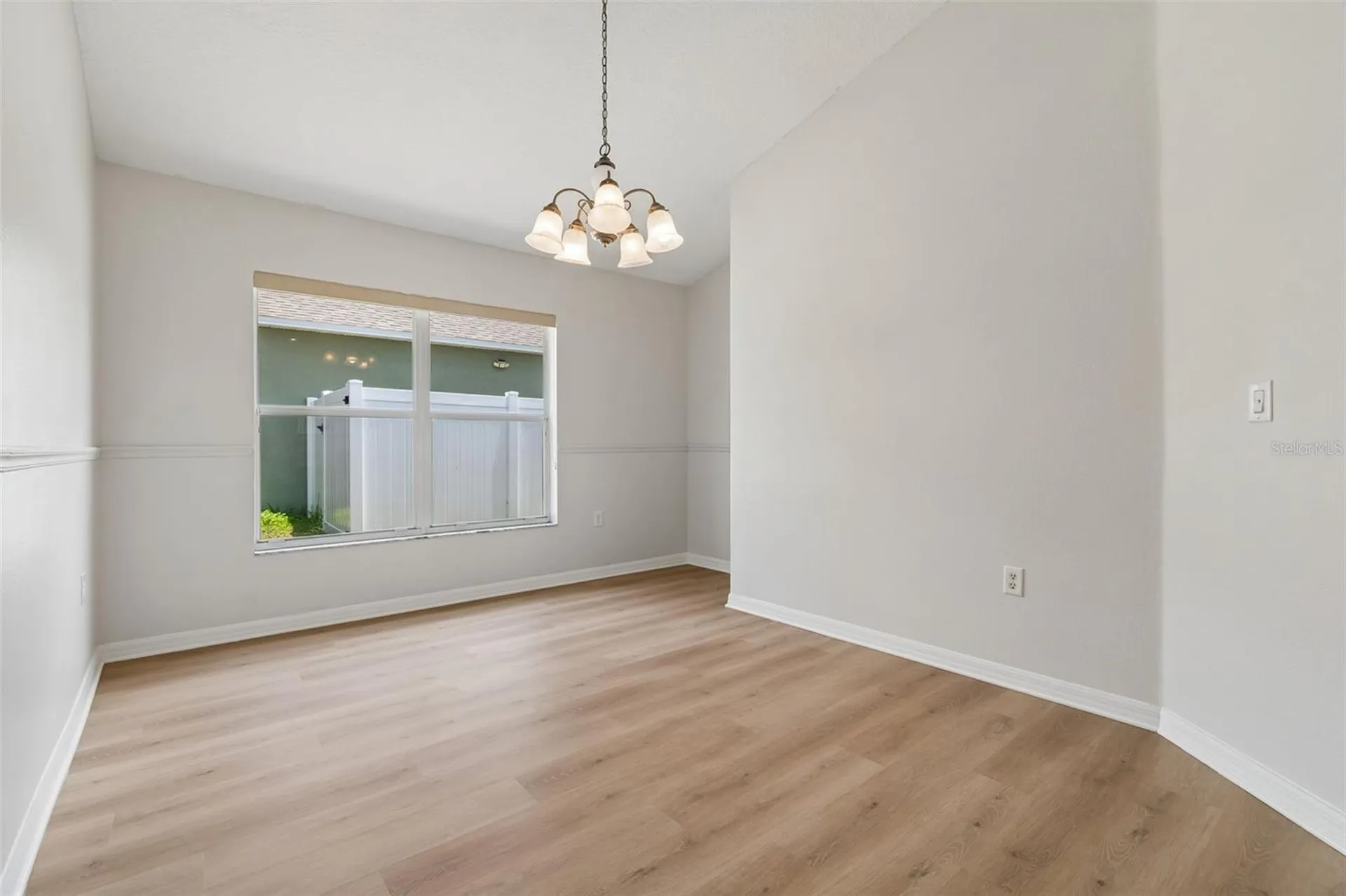 2222 Roanoke Springs Drive Ruskin FL 33570