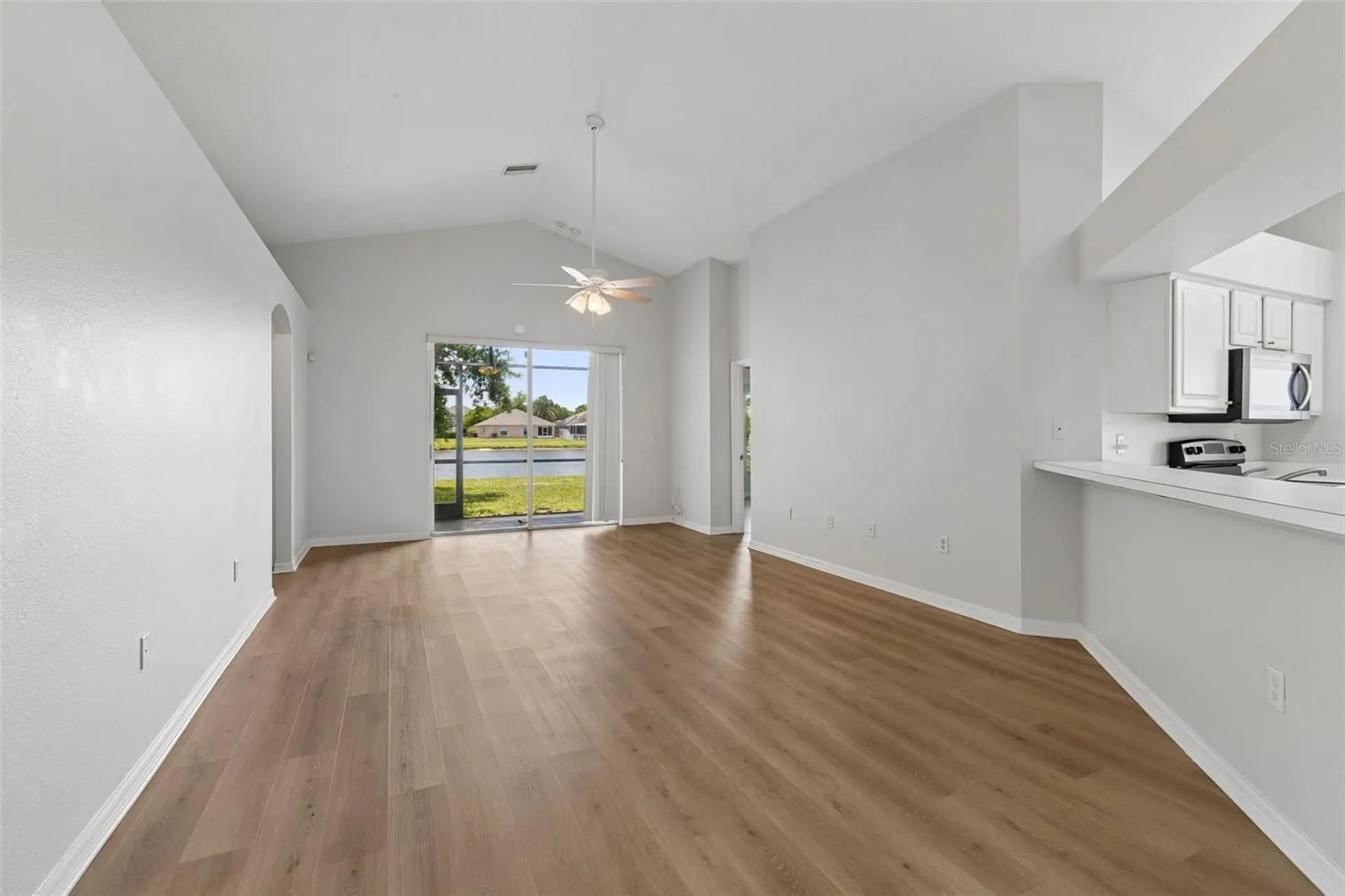 2222 Roanoke Springs Drive Ruskin FL 33570