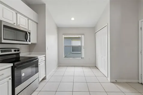 2222 Roanoke Springs Drive Ruskin FL 33570
