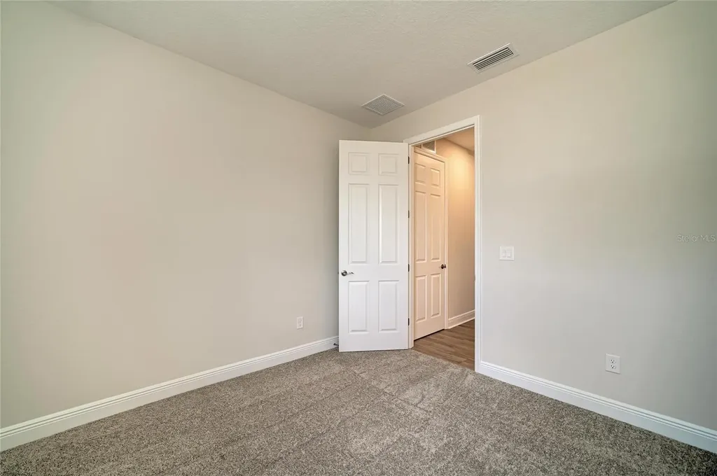 9806 Leaf Green Lane Dade City FL 33525