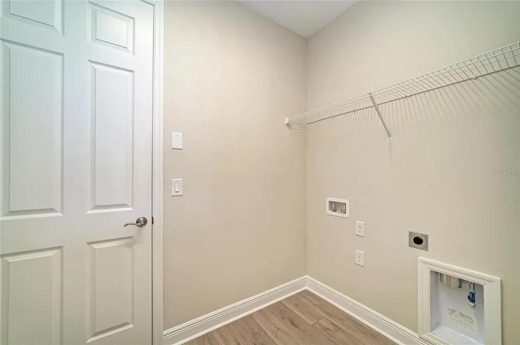 9806 Leaf Green Lane Dade City FL 33525