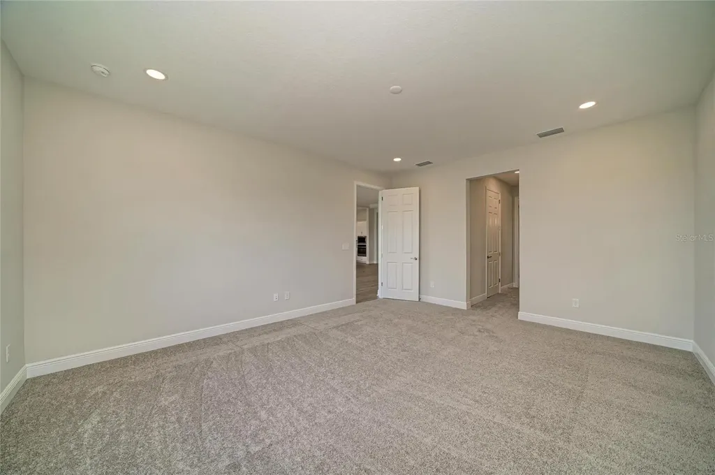 9806 Leaf Green Lane Dade City FL 33525