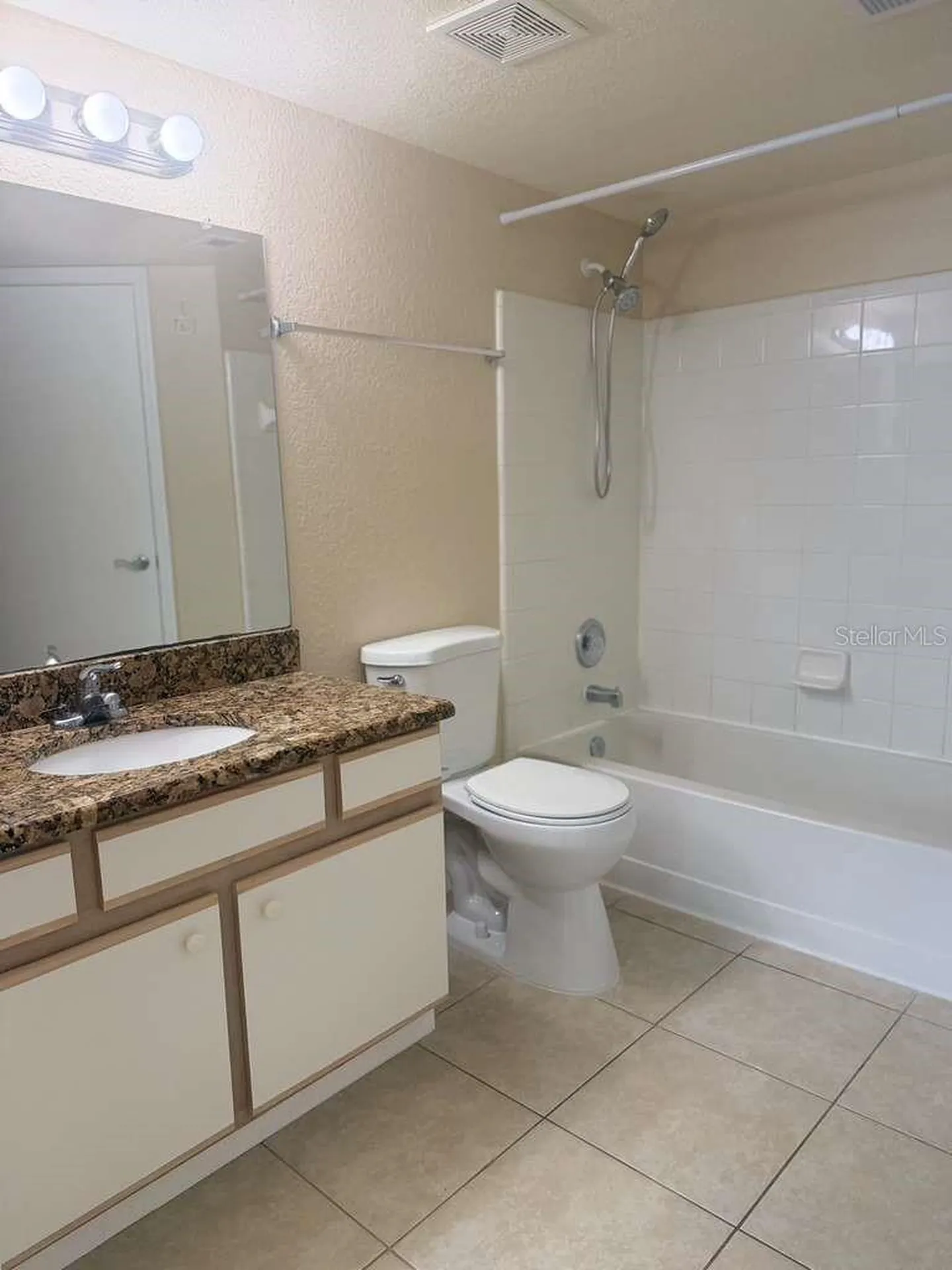 2208 Antigua Place Kissimmee FL 34741