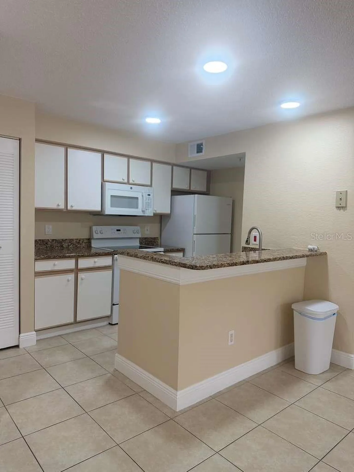 2208 Antigua Place Kissimmee FL 34741