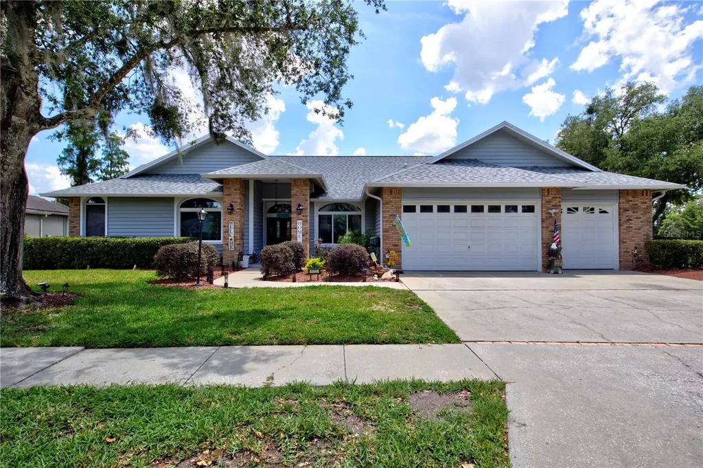 5725 Wedgefield Drive Zephyrhills FL 33541