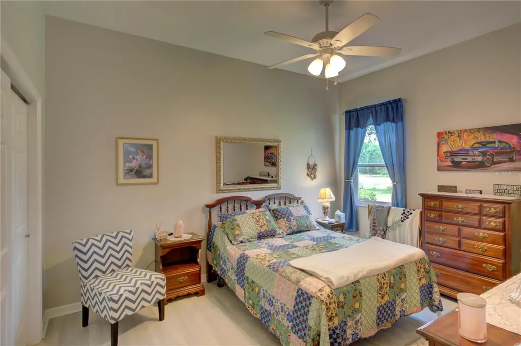 5725 Wedgefield Drive Zephyrhills FL 33541