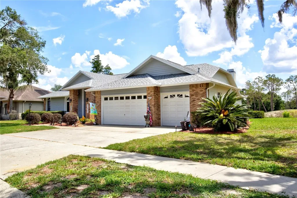 5725 Wedgefield Drive Zephyrhills FL 33541