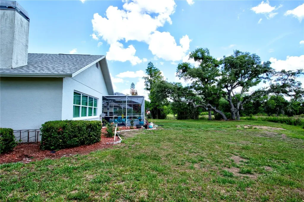 5725 Wedgefield Drive Zephyrhills FL 33541