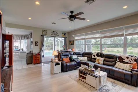 5725 Wedgefield Drive Zephyrhills FL 33541