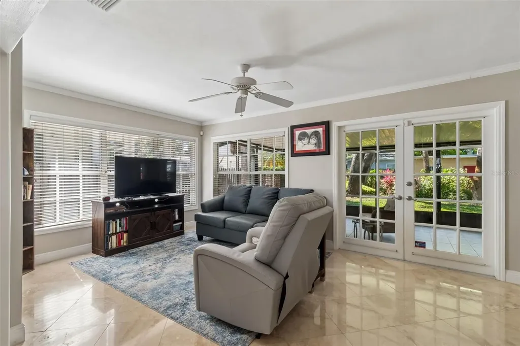 4420 W San Carlos Street Tampa FL 33629
