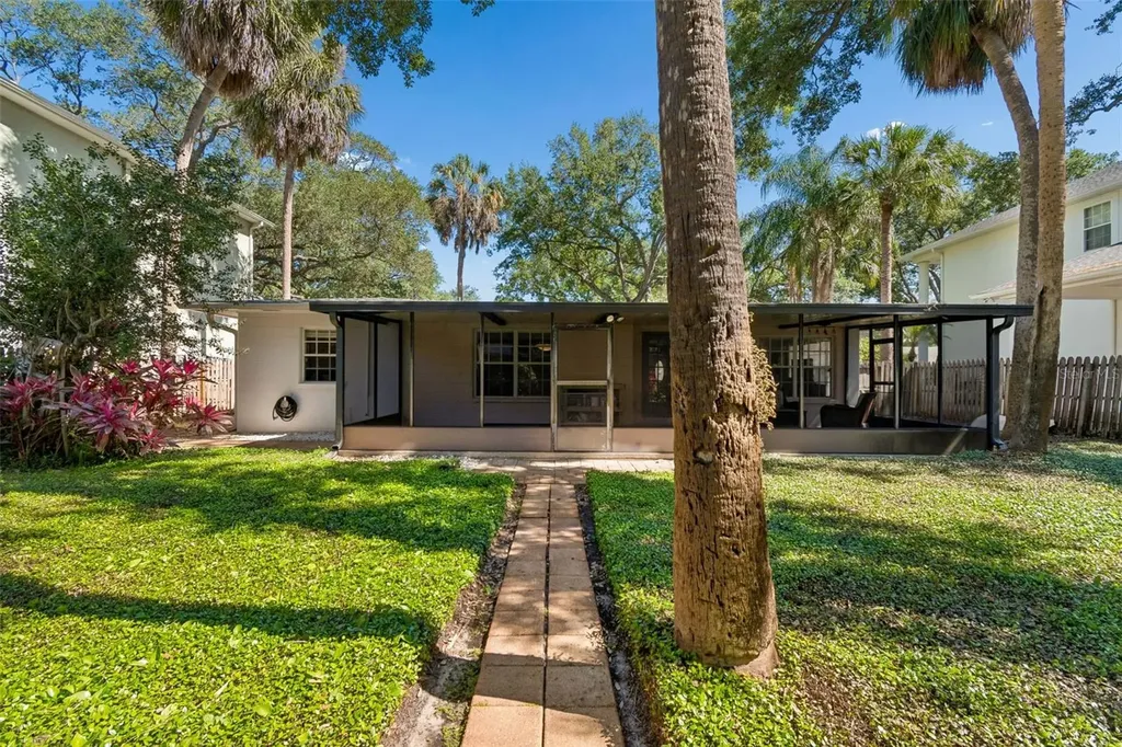 4420 W San Carlos Street Tampa FL 33629