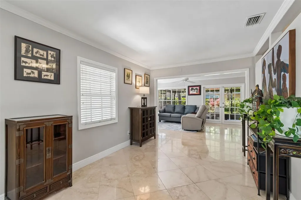 4420 W San Carlos Street Tampa FL 33629