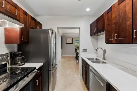 4420 W San Carlos Street Tampa FL 33629