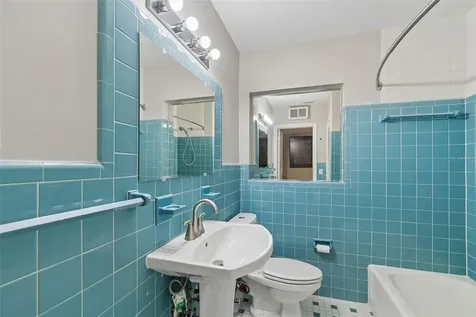 4420 W San Carlos Street Tampa FL 33629