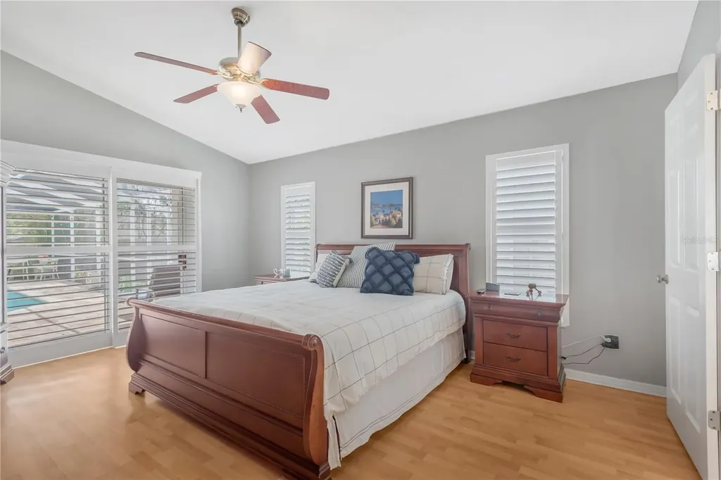 1804 River Crossing Drive Valrico FL 33596