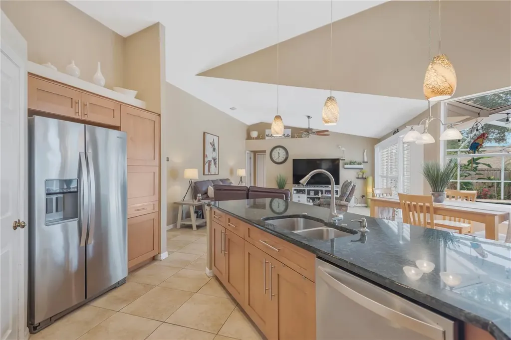 1804 River Crossing Drive Valrico FL 33596