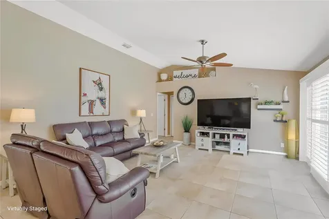 1804 River Crossing Drive Valrico FL 33596