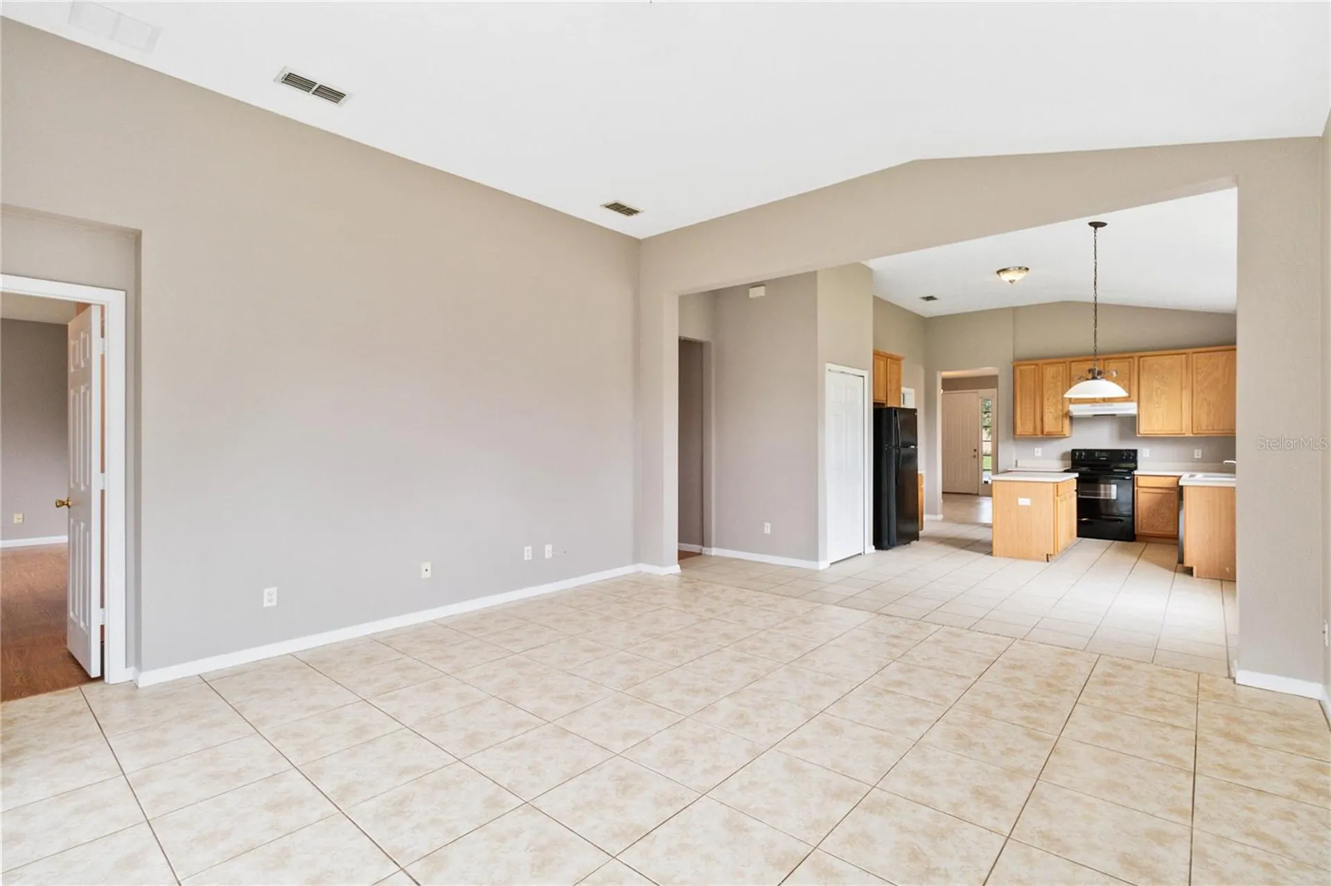 2173 Granger Avenue Kissimmee FL 34746