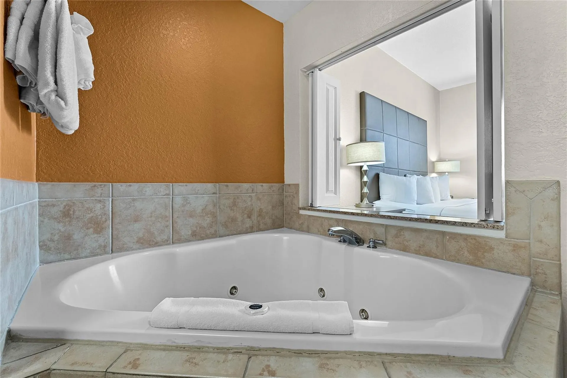 12544 Floridays Resort Drive Orlando FL 32821