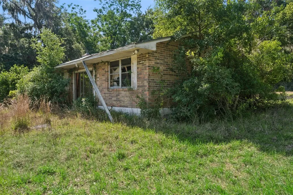 36322 Via Marcia Fruitland Park FL 34731