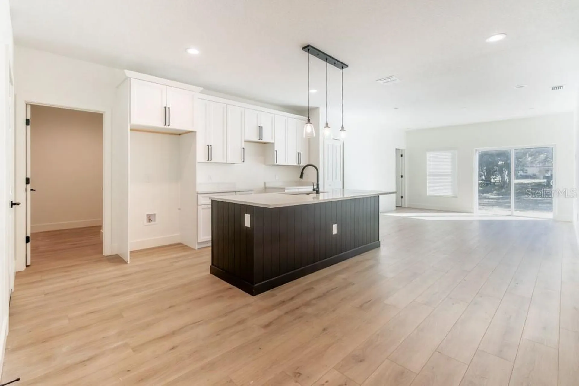 50 W 12th Street Apopka FL 32703
