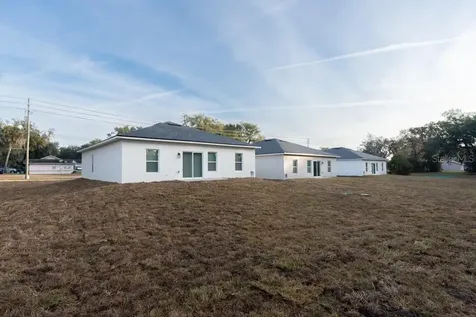 50 W 12th Street Apopka FL 32703