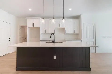 50 W 12th Street Apopka FL 32703