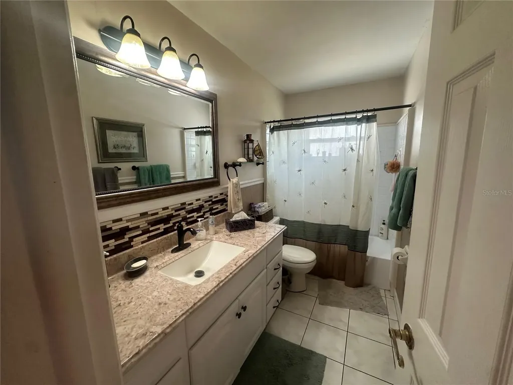 11815 Washington Street Seffner FL 33584