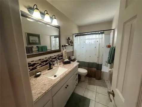 11815 Washington Street Seffner FL 33584