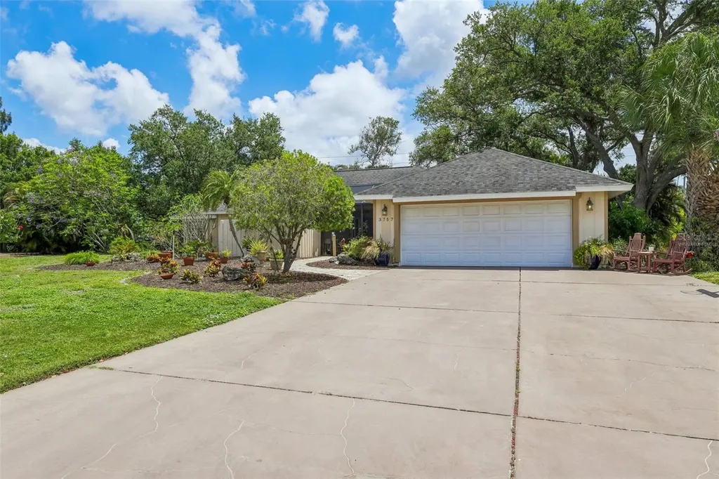 3757 Countryside Road Sarasota FL 34233