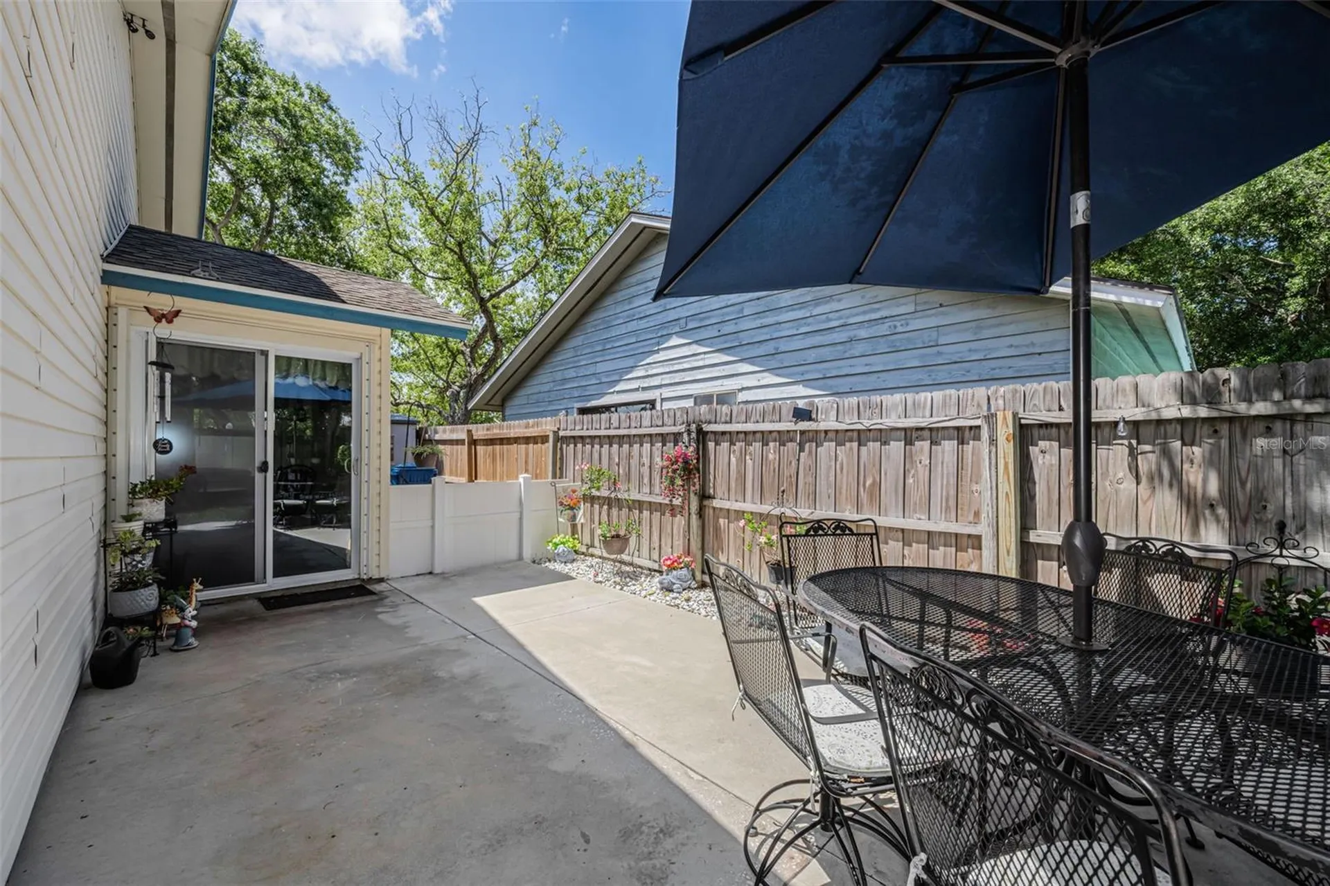2907 Whispering Drive N Largo FL 33771