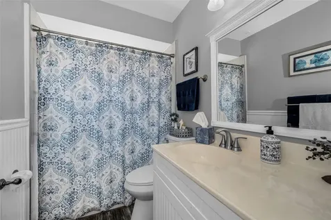 2907 Whispering Drive N Largo FL 33771
