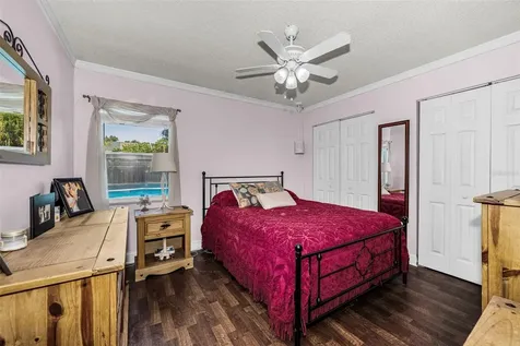 2907 Whispering Drive N Largo FL 33771