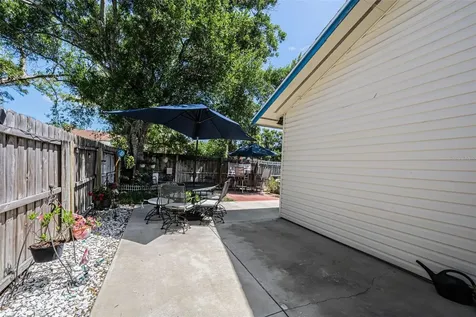 2907 Whispering Drive N Largo FL 33771