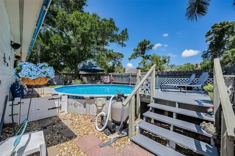 2907 Whispering Drive N Largo FL 33771