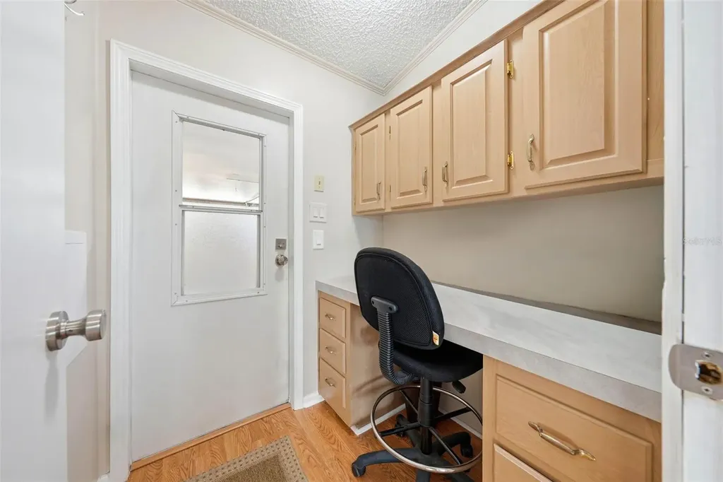 119 Lake Shore Circle Leesburg FL 34788