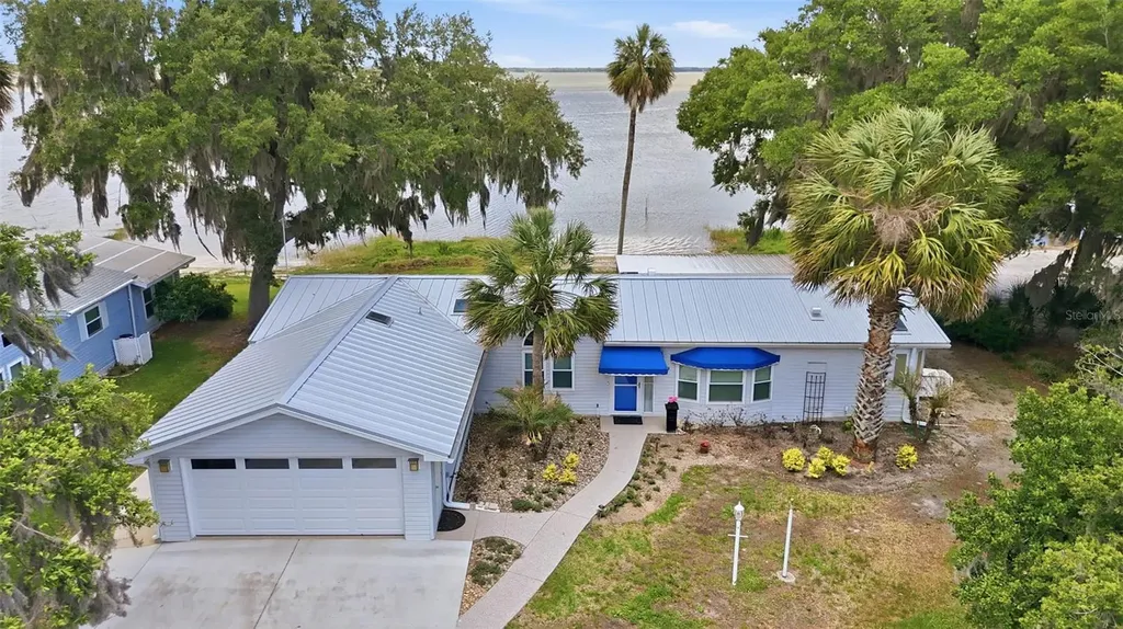 119 Lake Shore Circle Leesburg FL 34788