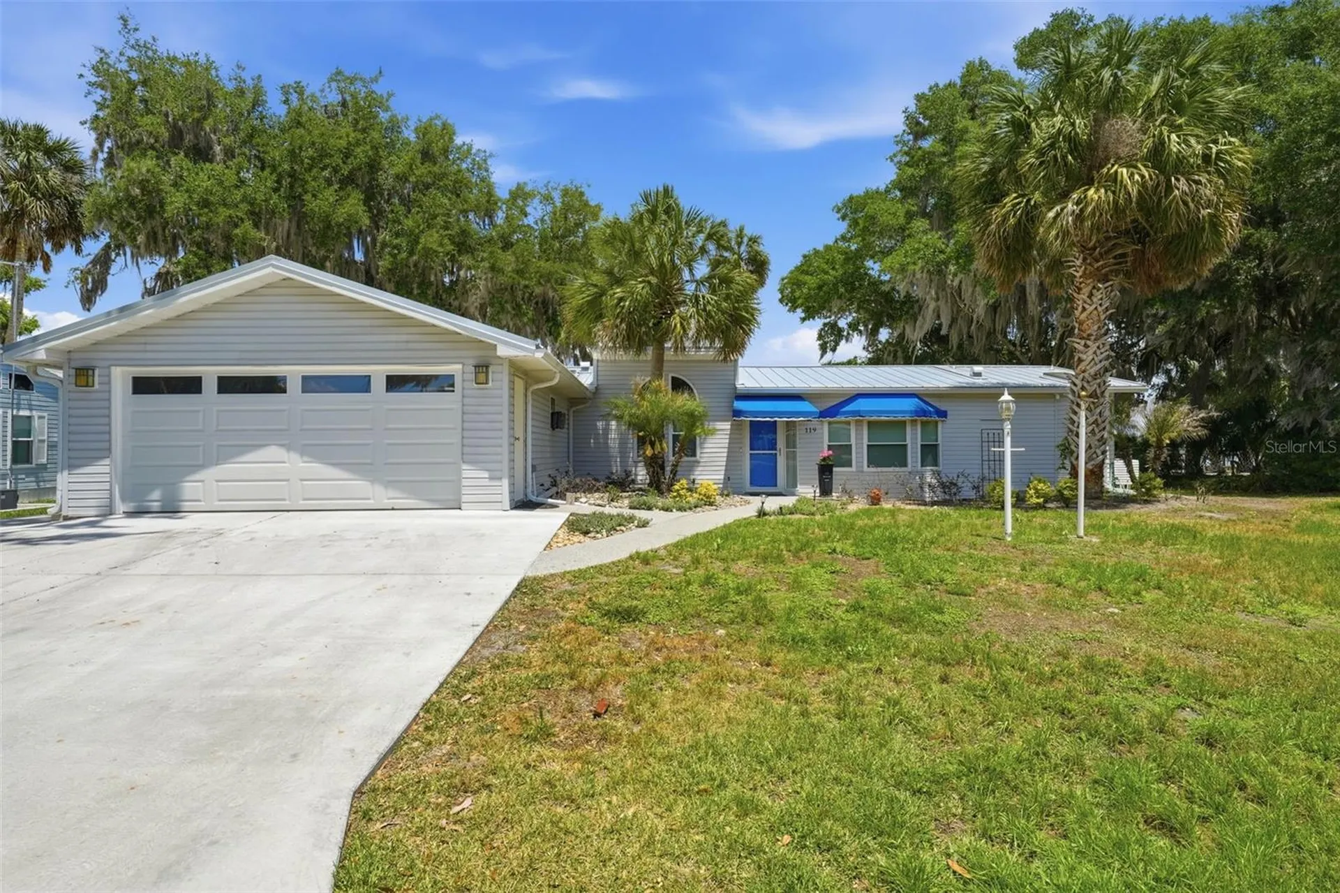 119 Lake Shore Circle Leesburg FL 34788