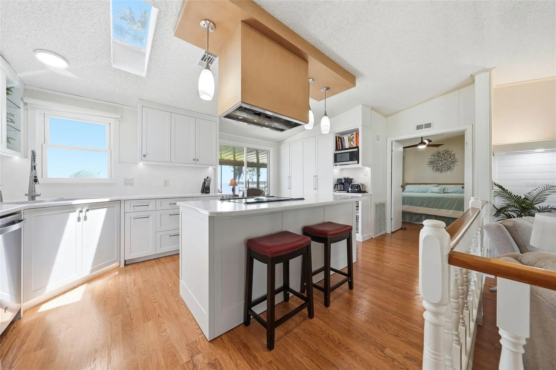 119 Lake Shore Circle Leesburg FL 34788