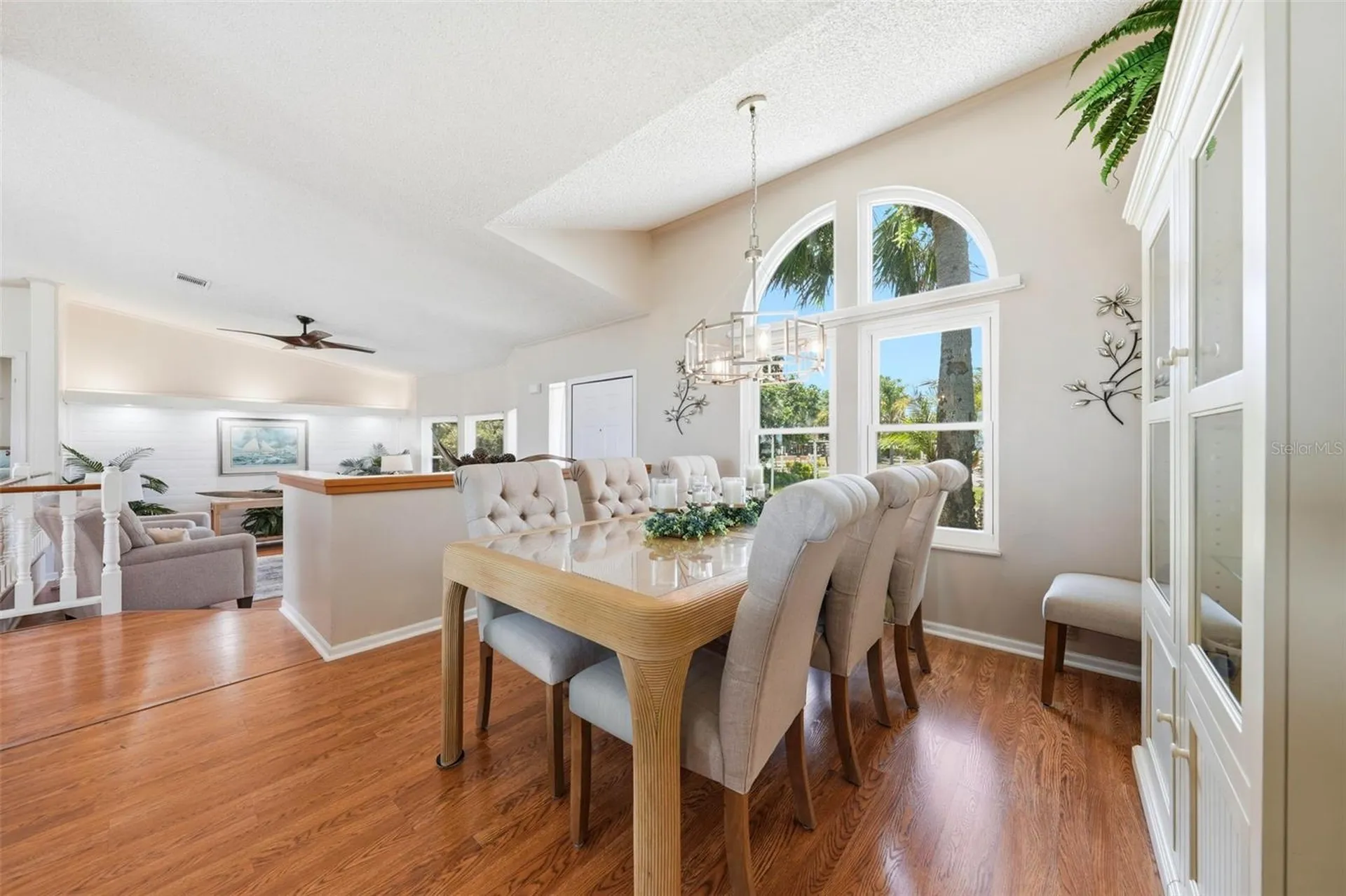 119 Lake Shore Circle Leesburg FL 34788