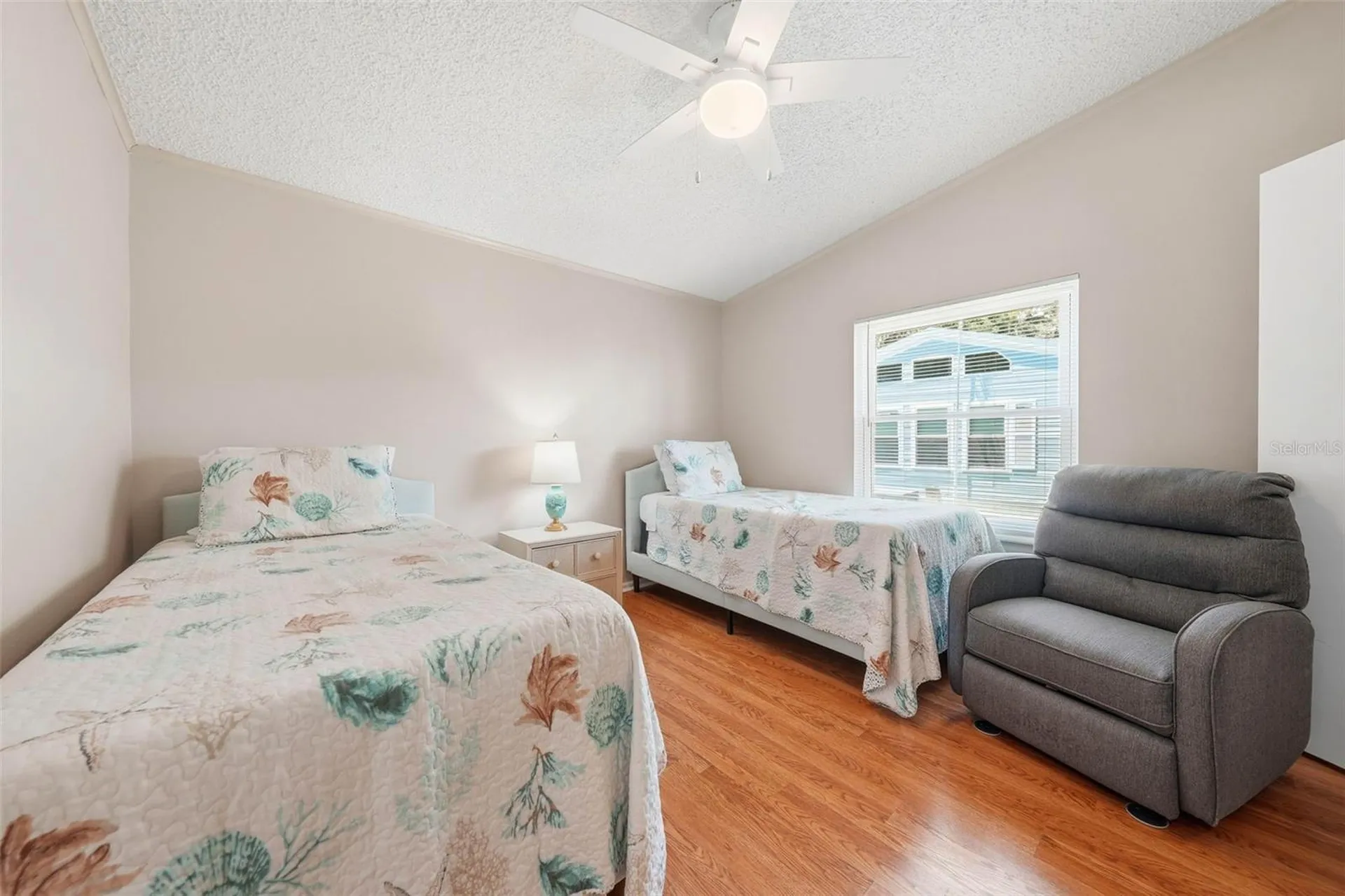 119 Lake Shore Circle Leesburg FL 34788