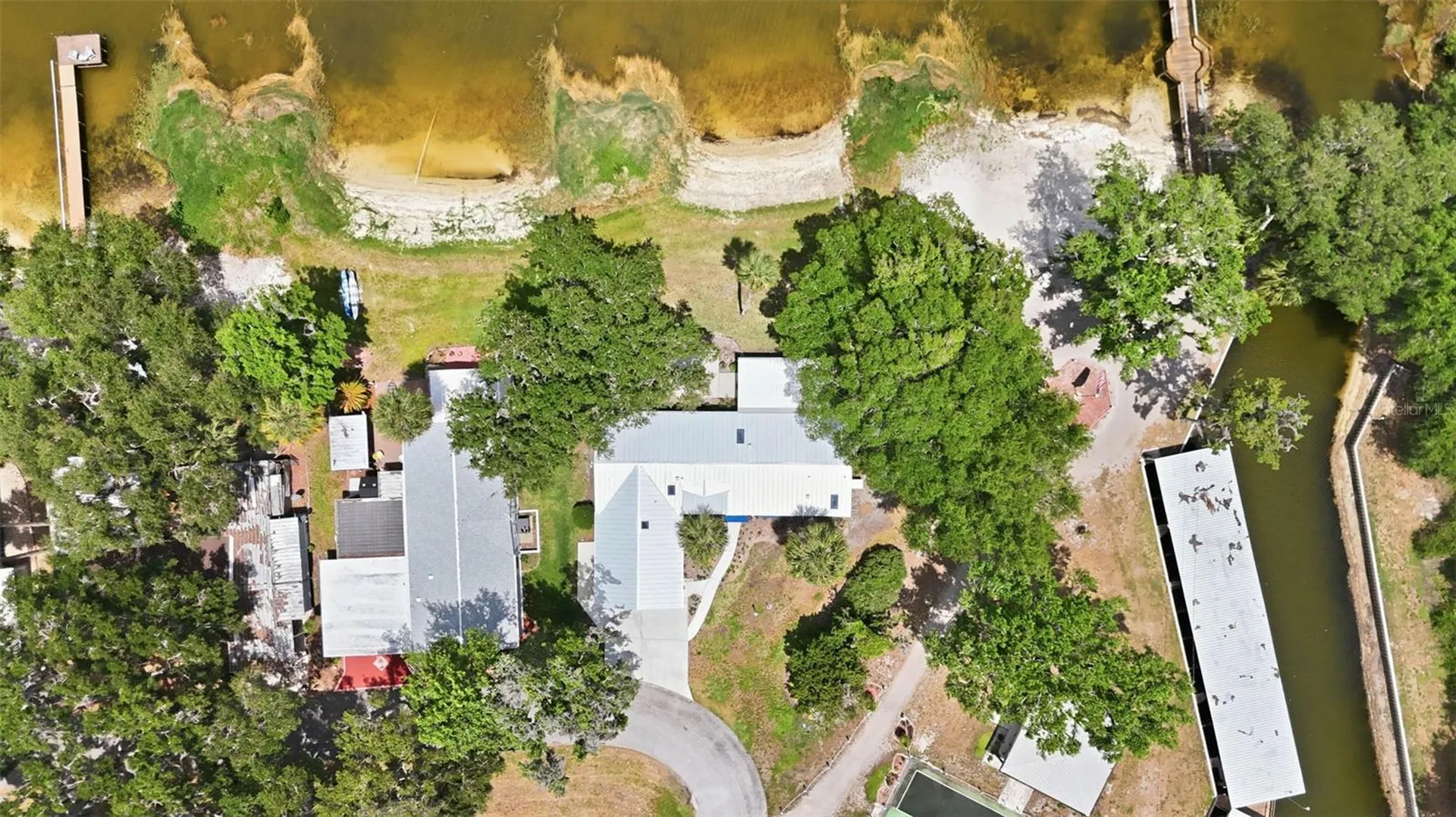 119 Lake Shore Circle Leesburg FL 34788